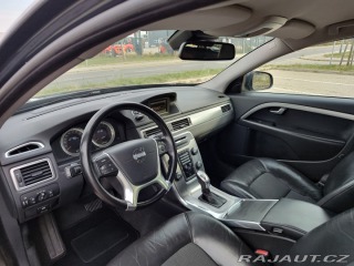 Volvo V70 Bi-Fuel 2.0T 157 kW, benz 2012