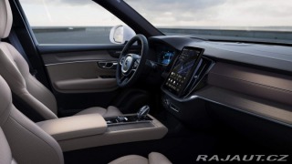 Volvo XC90 B5 2.0L 250+14k AT8 AWD U 2025