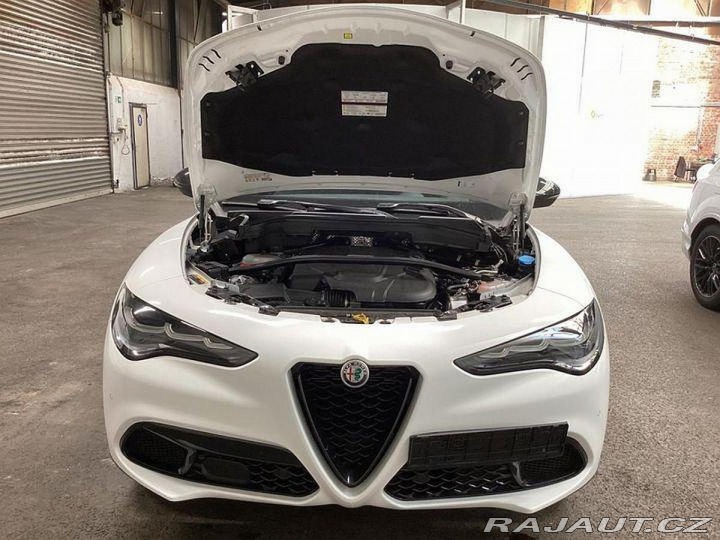 Alfa Romeo Stelvio 154kW Veloce AT8 Připravu 2024