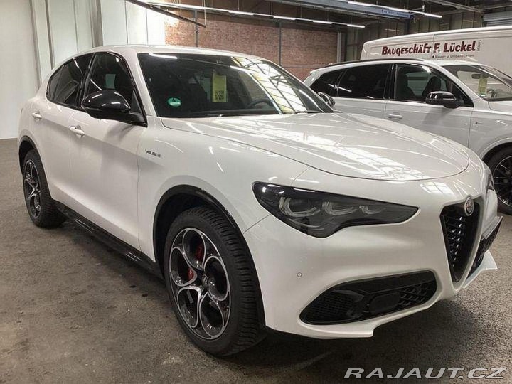 Alfa Romeo Stelvio 154kW Veloce AT8 Připravu 2024