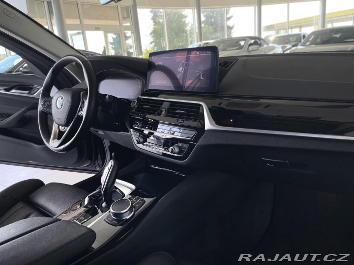 BMW 5 530d*210kW*Sport*Laser*Ta 2022