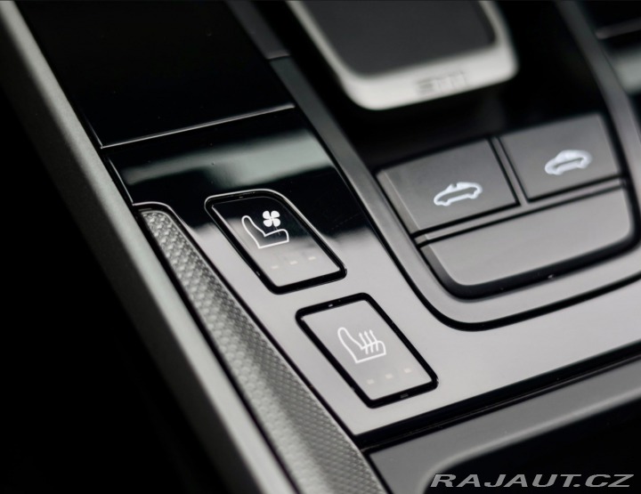 Porsche Ostatní modely 911 Targa 992 4S 331KW, | BOSE - 2021