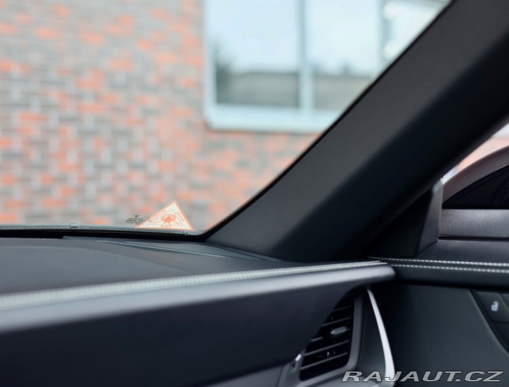 Porsche Ostatní modely 911 Targa 992 4S 331KW, | BOSE - 2021