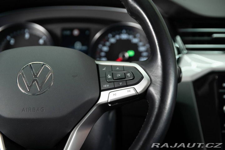 Volkswagen Passat Variant 2.0 TDI Elegance 2022