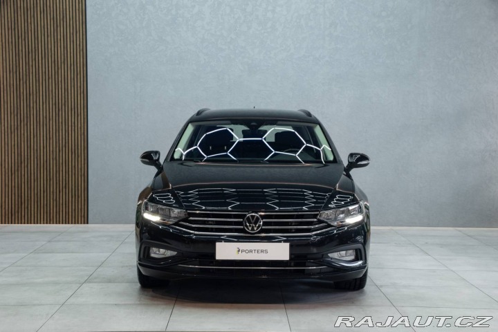 Volkswagen Passat Variant 2.0 TDI Elegance 2022