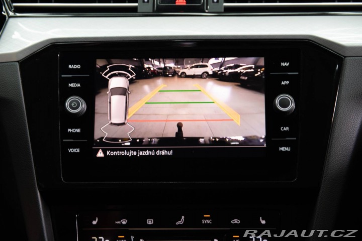 Volkswagen Passat Variant 2.0 TDI Elegance 2022