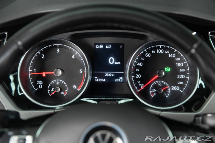 Volkswagen Touran 2.0 TDI SCR 150k Highlin 2022
