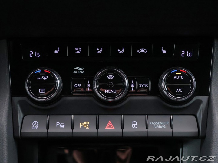 Škoda Karoq 2,0 TDI 4x4 DSG Sportline 2022