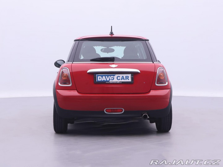 Mini One 1,4 i 70kW Klimatizace 1 2008