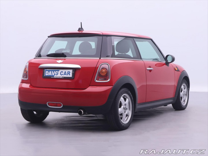 Mini One 1,4 i 70kW Klimatizace 1 2008