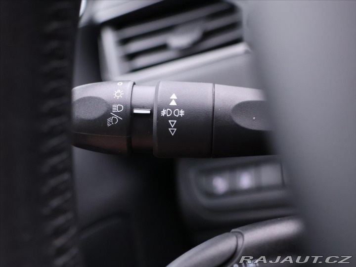 Peugeot 208 1,2 PT 60kW CZ Active Kli 2014