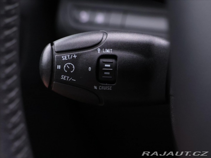 Peugeot 208 1,2 PT 60kW CZ Active Kli 2014