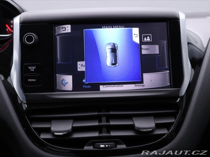 Peugeot 208 1,2 PT 60kW CZ Active Kli 2014