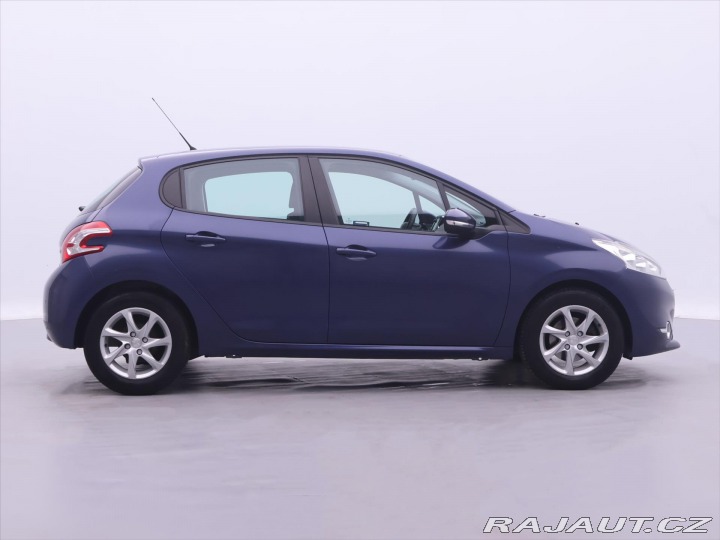 Peugeot 208 1,2 PT 60kW CZ Active Kli 2014