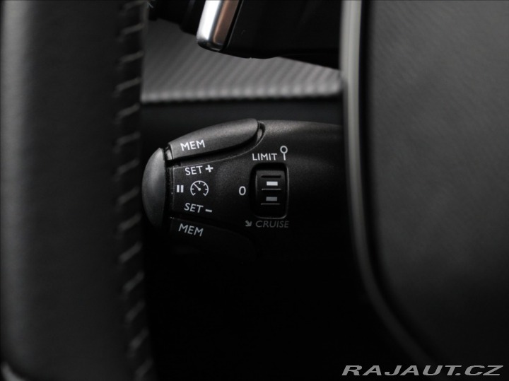 Peugeot 208 1,2 Hybrid 110k.AT Akční 2024