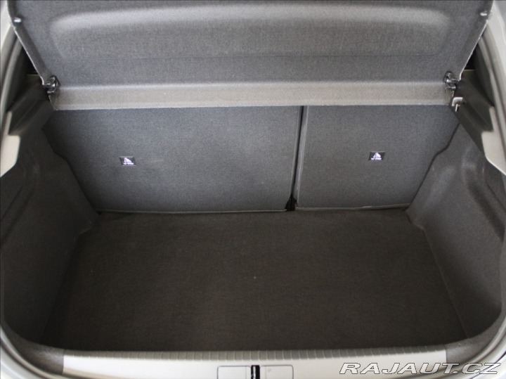 Peugeot 208 1,2 Hybrid 110k.AT Akční 2024