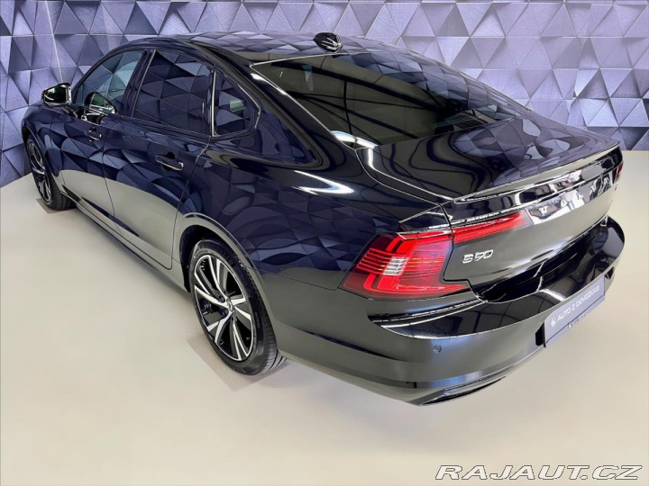 Volvo S90 B5 AWD R-DESIGN, LED, ACC 2021