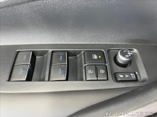 Toyota Corolla 2,0 HYBRID e-CVT TS COMFO 2021
