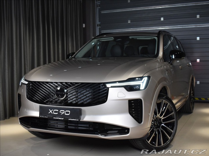 Volvo XC90 2,0 T8 Ultra Dark 2025