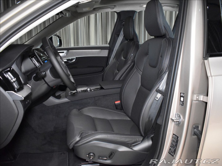 Volvo XC90 2,0 T8 Ultra Dark 2025