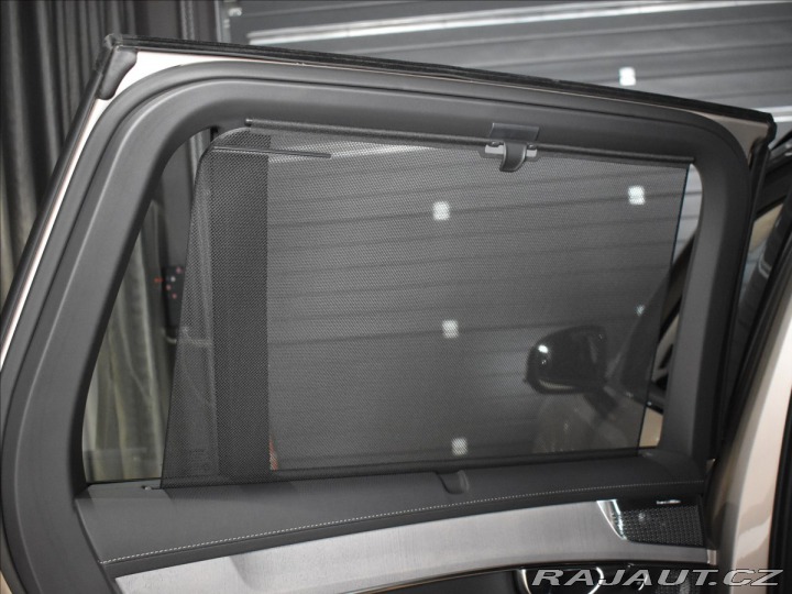 Volvo XC90 2,0 T8 Ultra Dark 2025