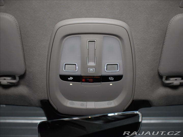 Volvo XC90 2,0 T8 Ultra Dark 2025