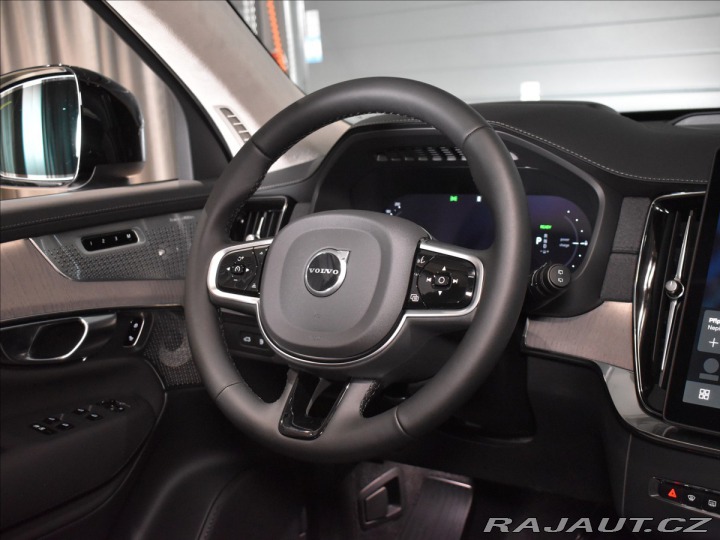 Volvo XC90 2,0 T8 Ultra Dark 2025