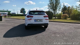 Hyundai i30 1,5   T-GDI MHEV Style FL 1800