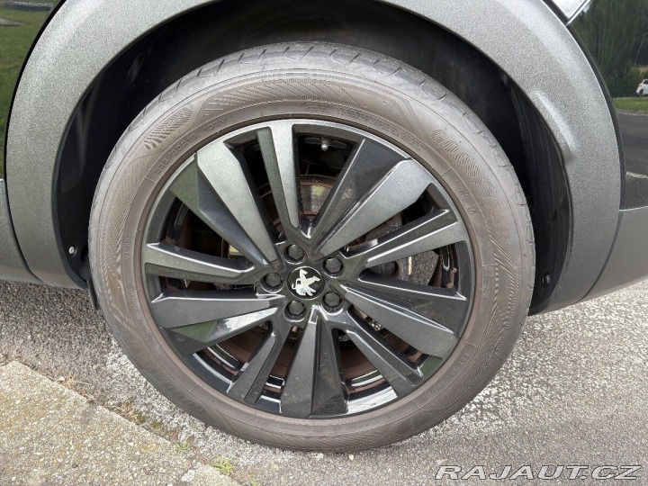 Peugeot 3008 GT-LINE 1800