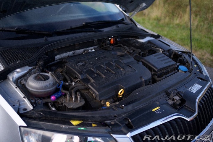 Škoda Octavia 1,6 3 TDI 77kW, kombi 2014
