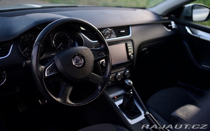 Škoda Octavia 1,6 3 TDI 77kW, kombi 2014