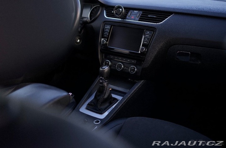 Škoda Octavia 1,6 3 TDI 77kW, kombi 2014