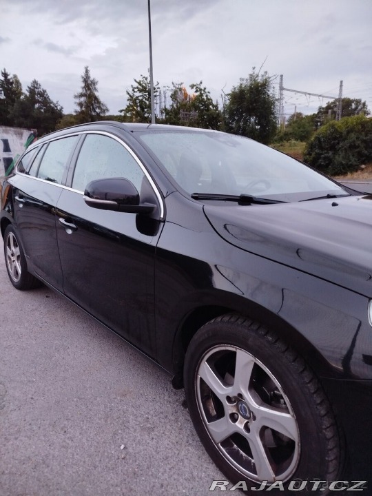Volvo V60 2,0 2012r. Diesel 2012