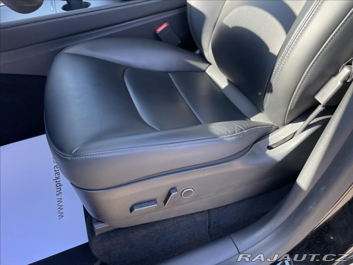 Tesla Model Y LR AWD R20*AMD*Záruka do 2022