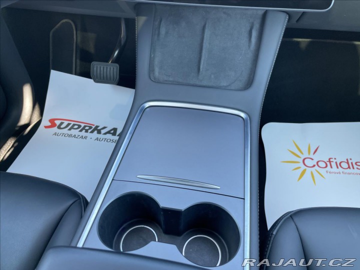 Tesla Model Y LR AWD R20*AMD*Záruka do 2022