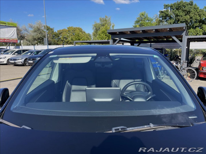 Tesla Model Y LR AWD R20*AMD*Záruka do 2022
