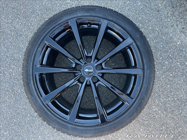 Tesla Model Y LR AWD R20*AMD*Záruka do 2022