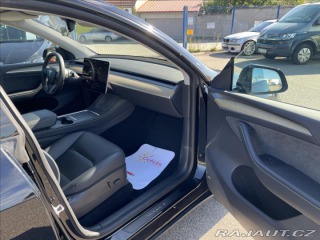Tesla Model Y LR AWD R20*AMD*Záruka do 2022