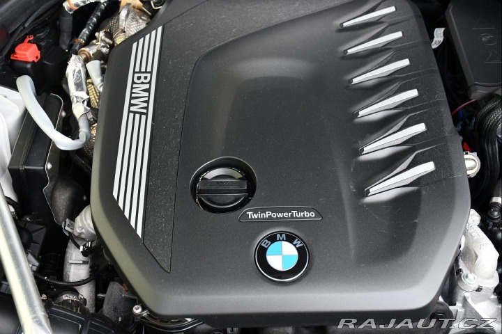 BMW 5 530d LUXURY LINE LASER K3 2020