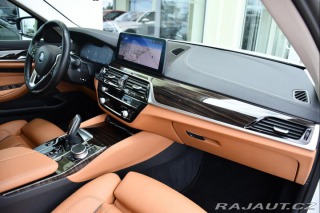 BMW 5 530d LUXURY LINE LASER K3 2020