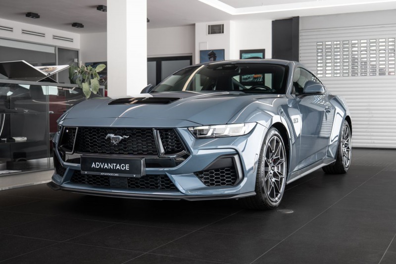 Ford Mustang 