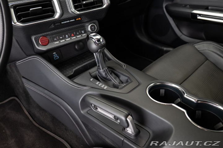 Ford Mustang 2024