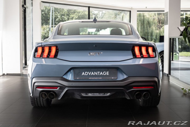 Ford Mustang 2024
