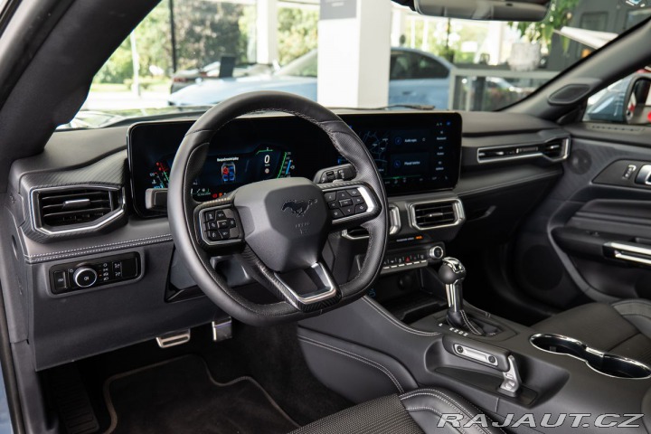 Ford Mustang 2024