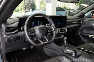 Ford Mustang  2024
