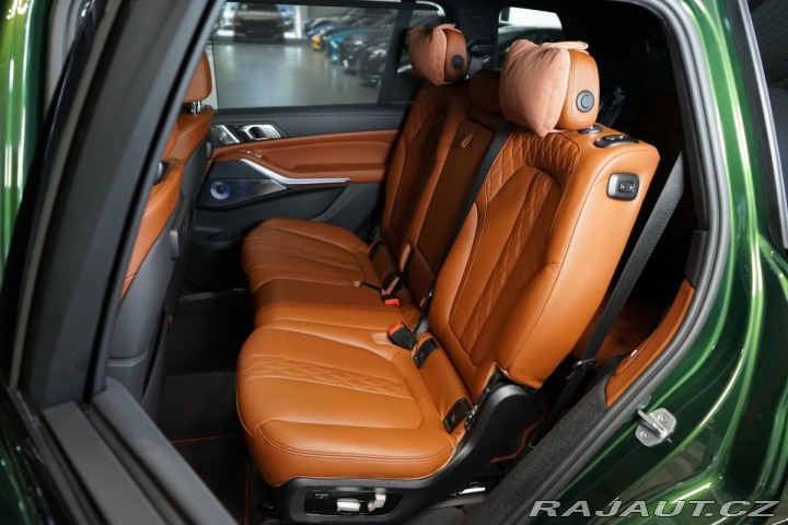 BMW X7 M50i*B&W*VERDE ERMES* 2022