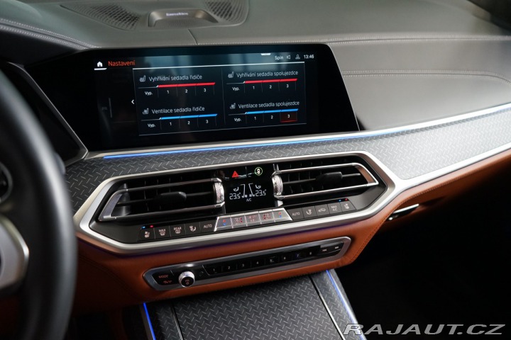 BMW X7 M50i*B&W*VERDE ERMES* 2022