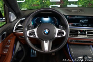 BMW X7 M50i*B&W*VERDE ERMES* 2022