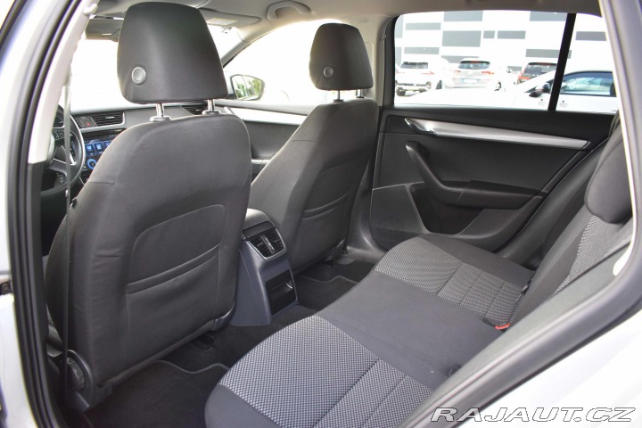 Škoda Octavia 1.6 TDI AMBITION*DSG*KAME 2015