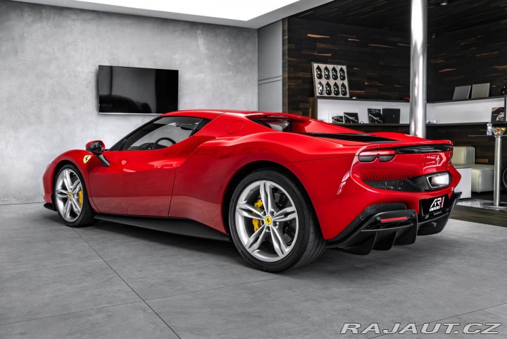 Ferrari 296 GTB 2023